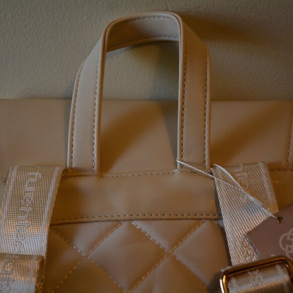 Daisy Fuentes Women Quilted Nylon Backpack Cream NWT - Picture 7 of 11